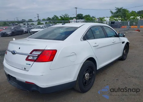2015 Ford Taurus Police Interceptor z USA, uszkodzony, nr VIN 1FAHP2MK2FG148999